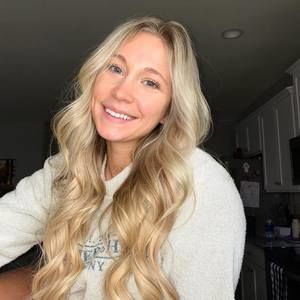 Meet your Posher, Arianna